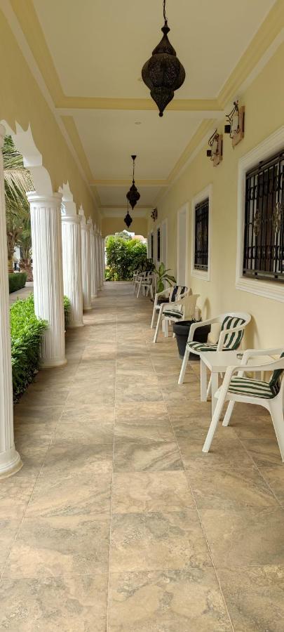 Dulaa Deema Residence Brufut Heights Tranquil Buitenkant foto