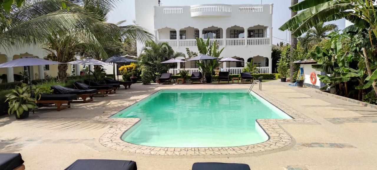 Dulaa Deema Residence Brufut Heights Tranquil Buitenkant foto