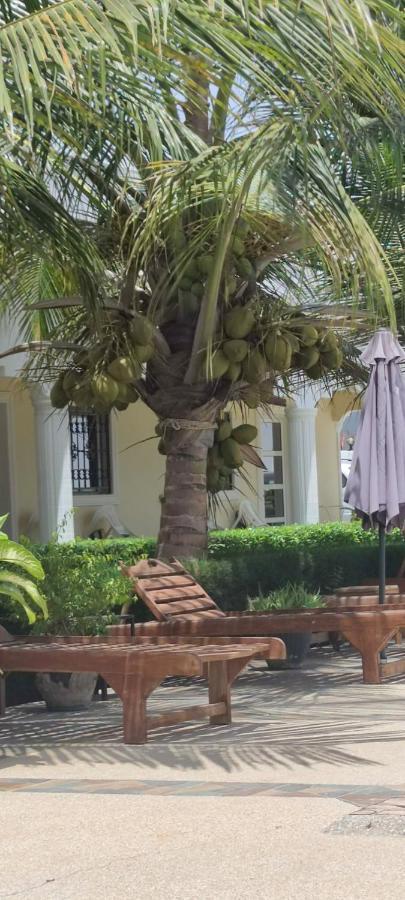 Dulaa Deema Residence Brufut Heights Tranquil Buitenkant foto